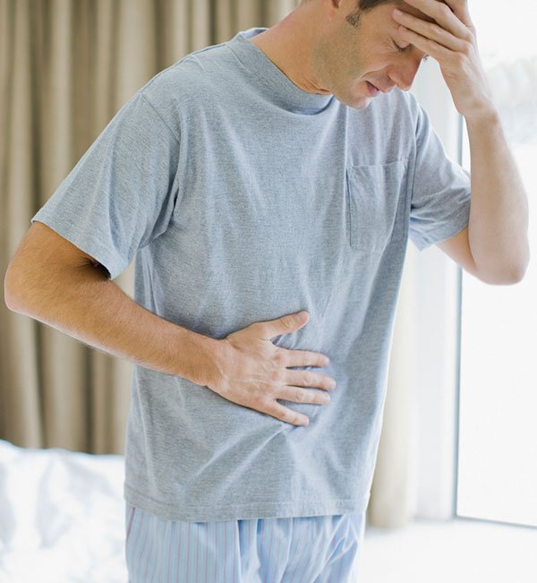 La transmisión fecal-oral puede ser parte del cuadro clínico de COVID-19, según dos informes publicados en Gastroenterology. Los investigadores encuentran que el ARN y las proteínas del SARS-CoV-2, la causa viral de COVID-19, se eliminan en las heces temprano en la infección y persisten después de que los síntomas respiratorios disminuyen.